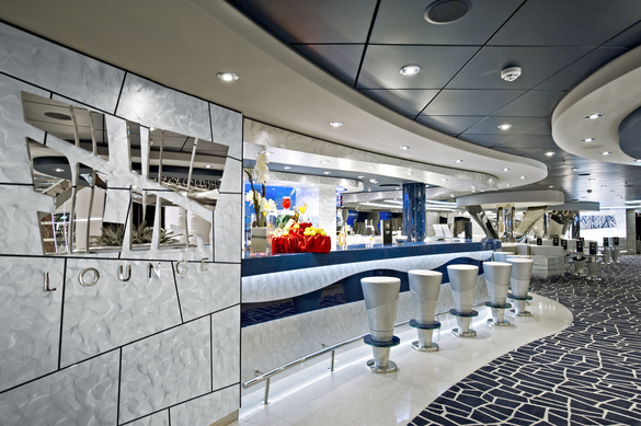 MSC Fantasia Class silver bar.jpg